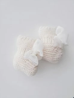 LoveShackFancy Little Girls Bebe Theory Knit Slippers