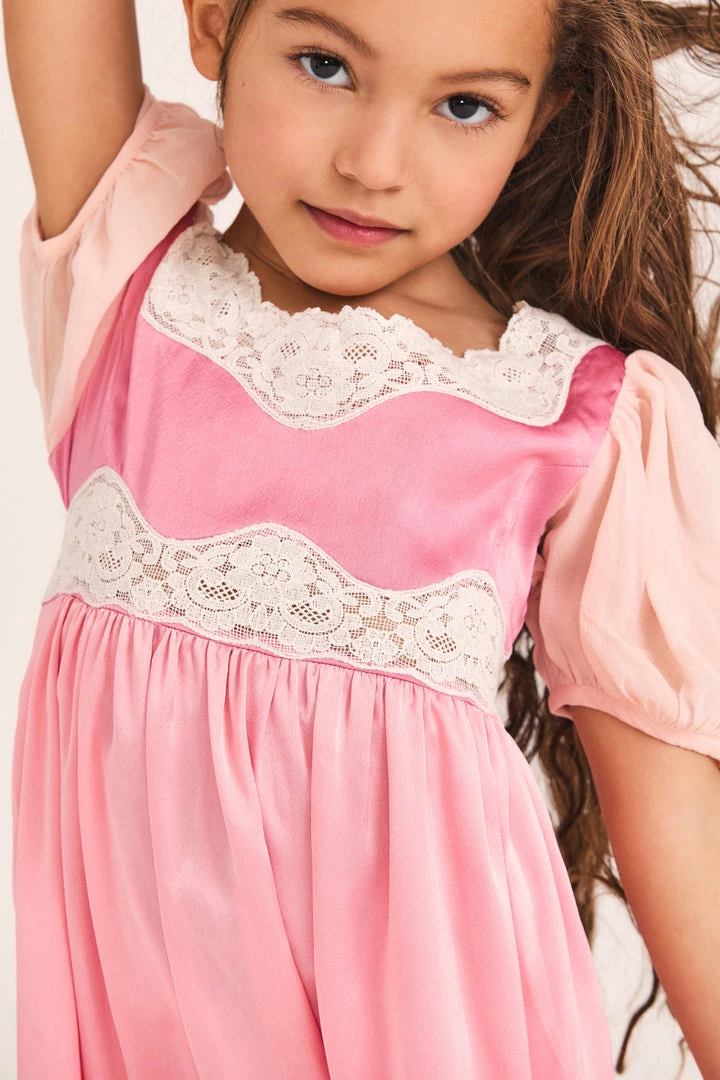 LoveShackFancy Little Girls Girls Holly Dress 4 LoveShackFancy Little Girls Girls Holly Dress
